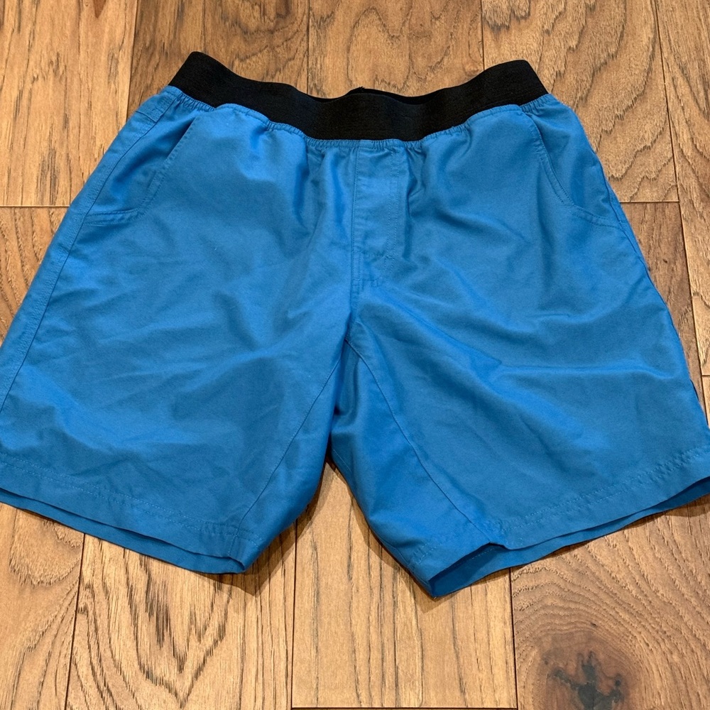 Prana Mojo Blue Recycled Polyester Athletic Yoga Climbing Shorts Mens Small